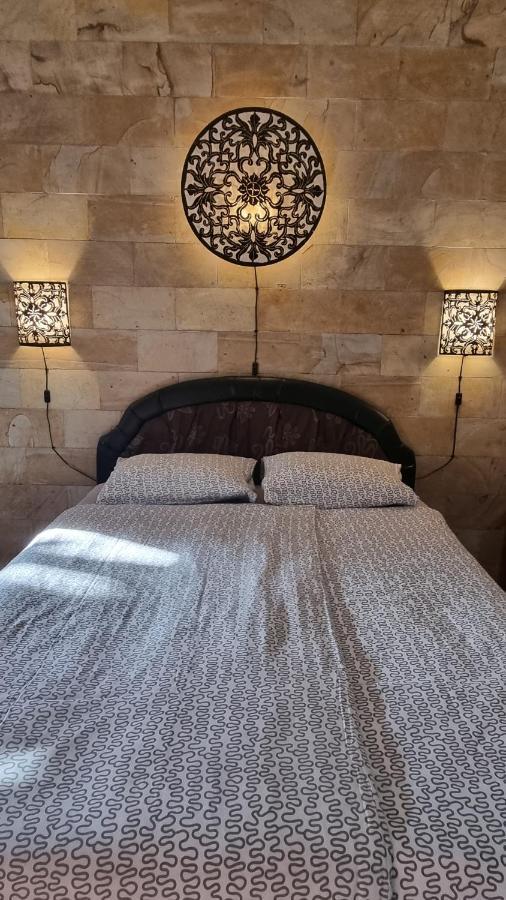 Catra Homestay Beach Apartments Candidasa Esterno foto